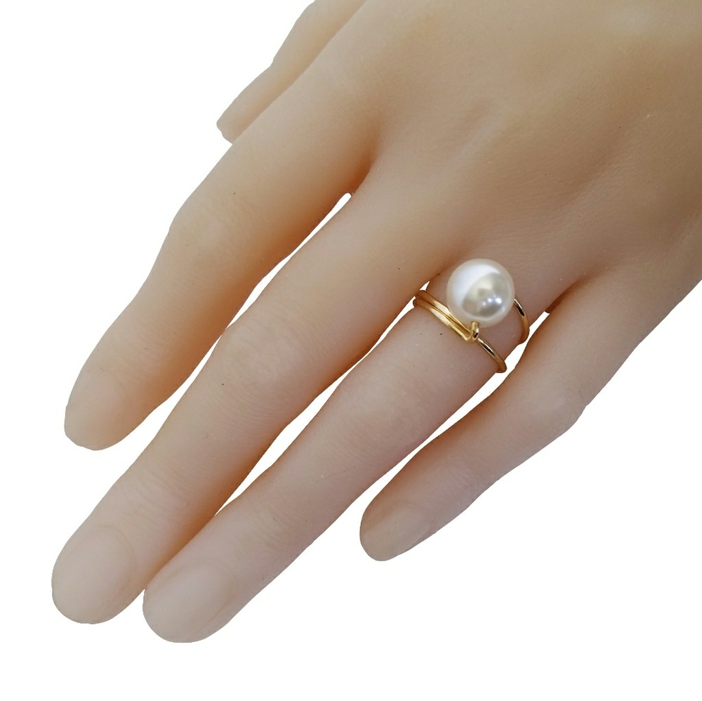 Pearl Ring